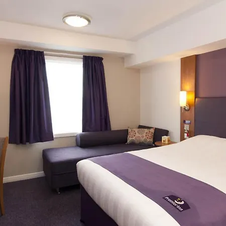Premier - Aston Hotel