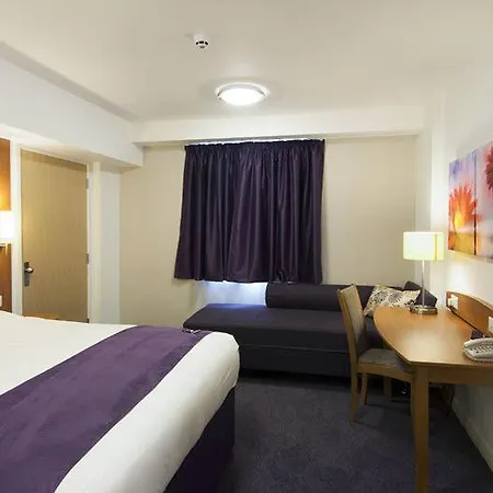 Hotel Premier - Aston